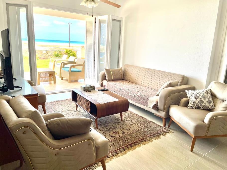 Stunning Beachfront Villa On North Coast Mediterranean Dawwar Aba Mahrus 外观 照片